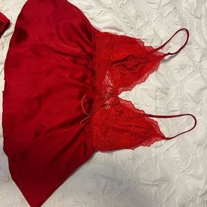 Sexy Victoria’s Secret pjs set with lace ❤️‍🔥✨ top Cami and Shorts